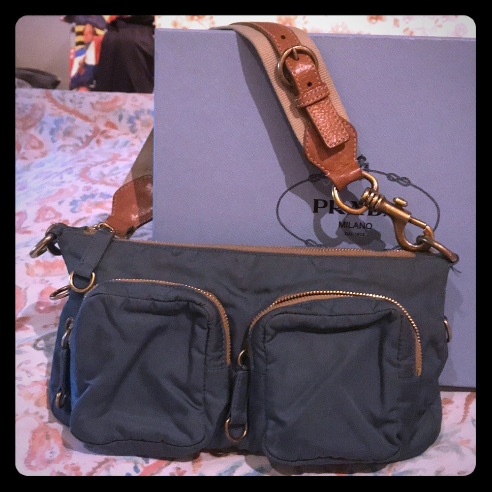 Shoulder bag Miu Miu bought are Harrod’s London,